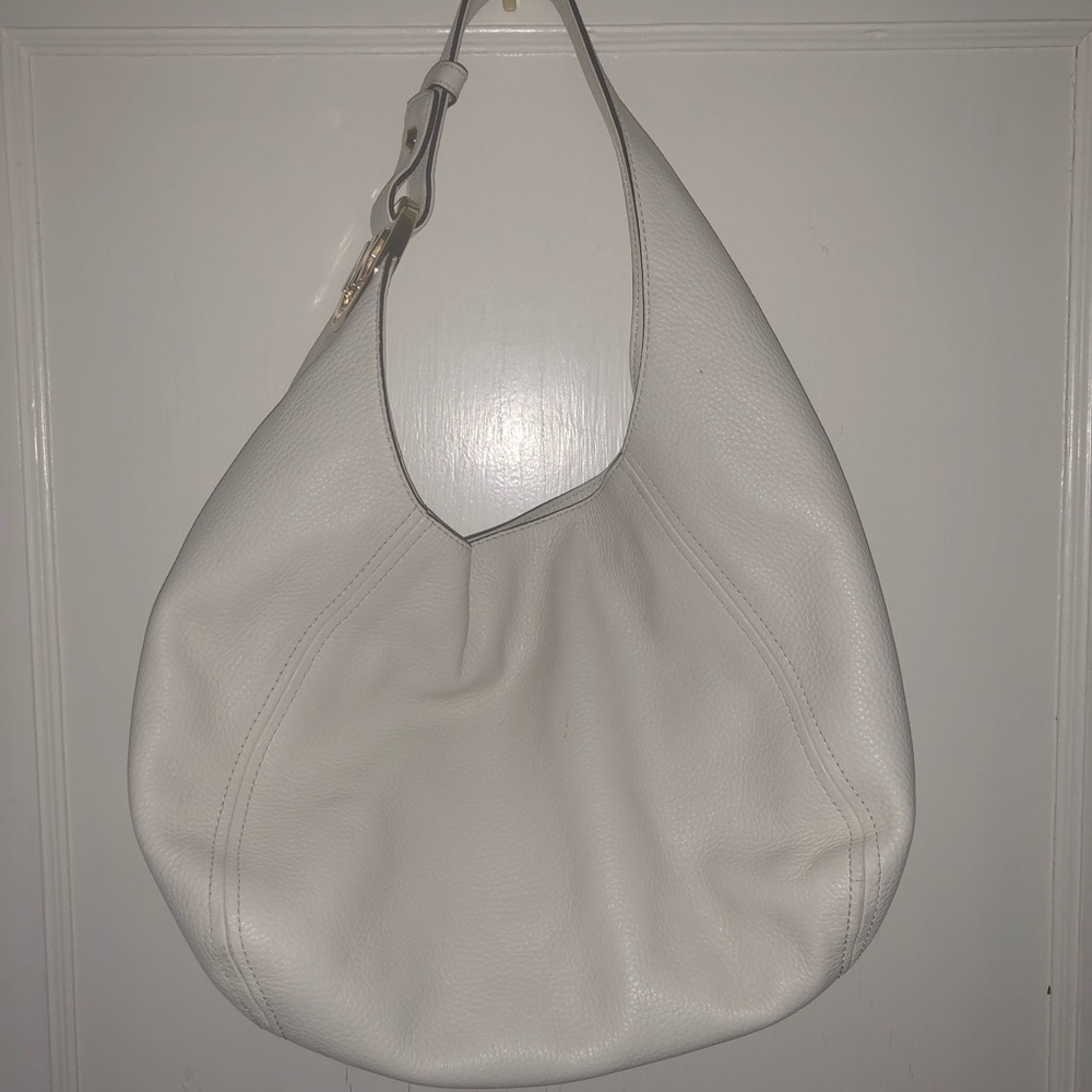 WHITE MICHAEL KORS BAG